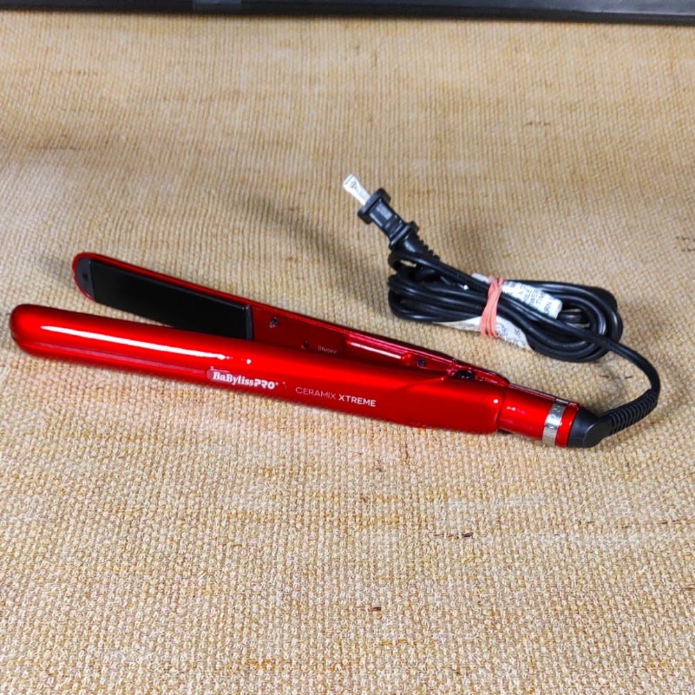 BaBylissPRO Ceramix XTREME Straightening Iron